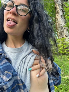 Cosa mi fai se mi incontri nel bosco tutta sola