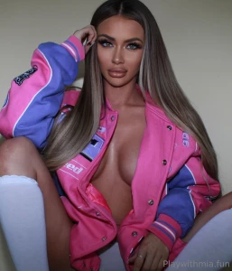 Found this on my old phone from 2 years ago i want my hair like this