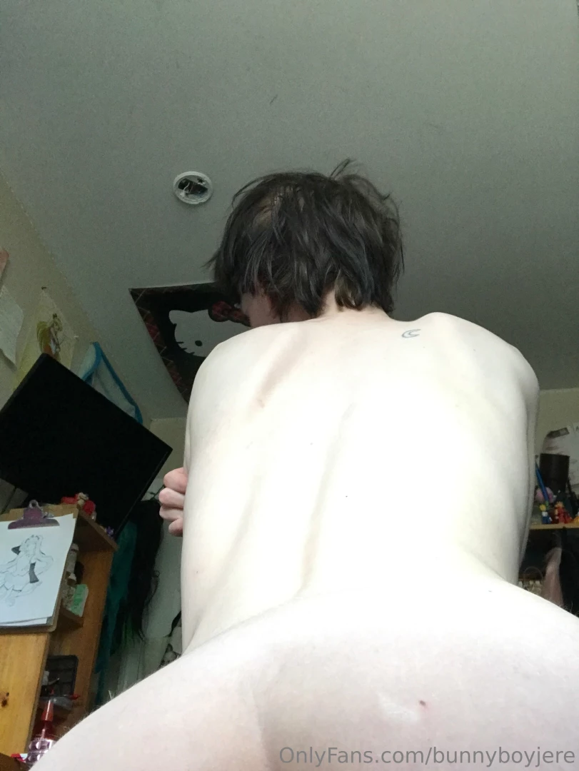 Do u think i could get you to cum more than once i bet i could 33 