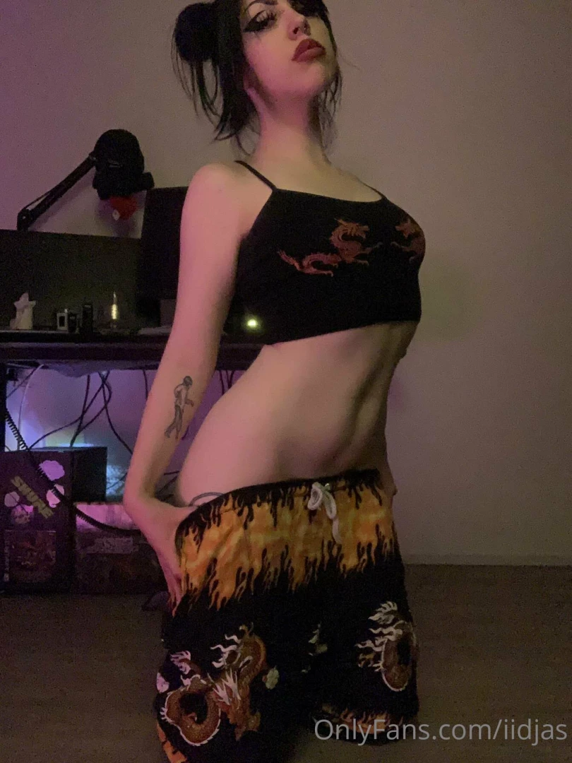 This has been a long time coming but i am finally back to smoke for part 1 