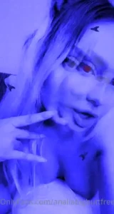 Lets make love avatar style