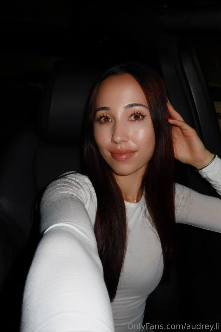 Tell me something sweet in my dms part 1 