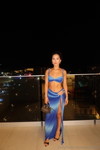 Loving this dress omg