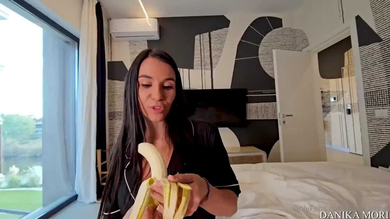 Tic toc tic toc tomorrow out subscribe to my vip profile for 5 before 