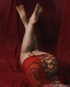 Ass bigass tatto alt altdom altdomme mistress goddess feet toes findom part 1