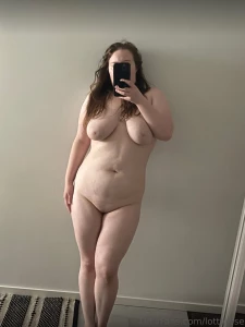 Hi i m lotta i look like a nice girl in neighbour but in reality i m