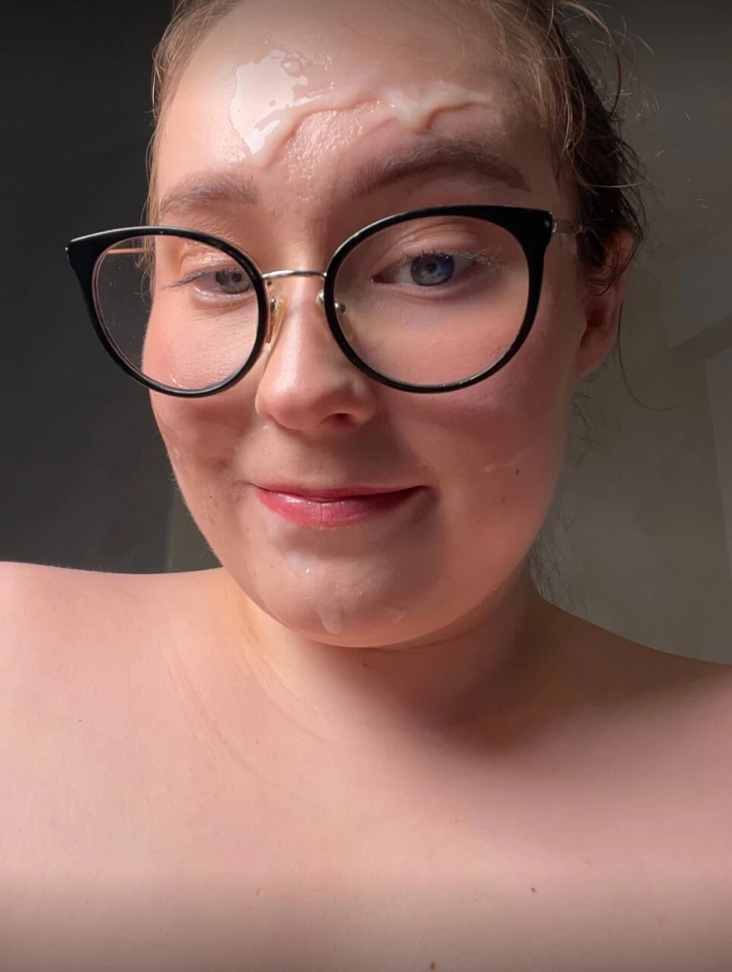 Hi i m lotta i look like a nice girl in neighbour but in reality i m part 2 
