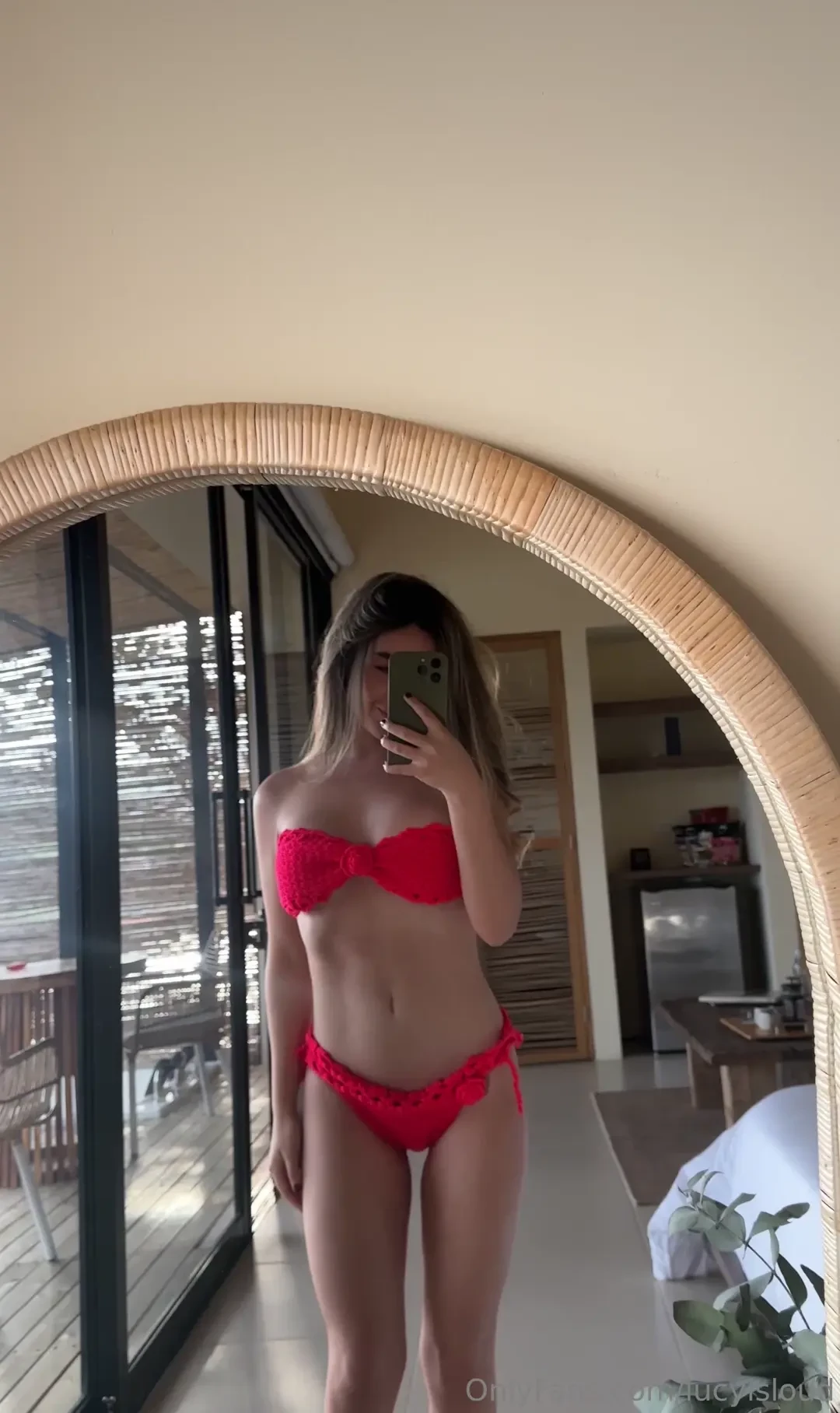 Mirror mirror who s ready to get wet 