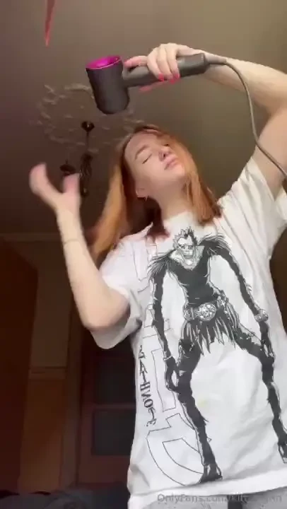 A little bit of you part of my life and how i get ready in the morning 