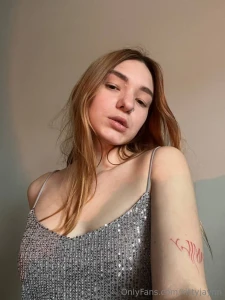 Grwm for a party that s about to be as loud and bright as my energy