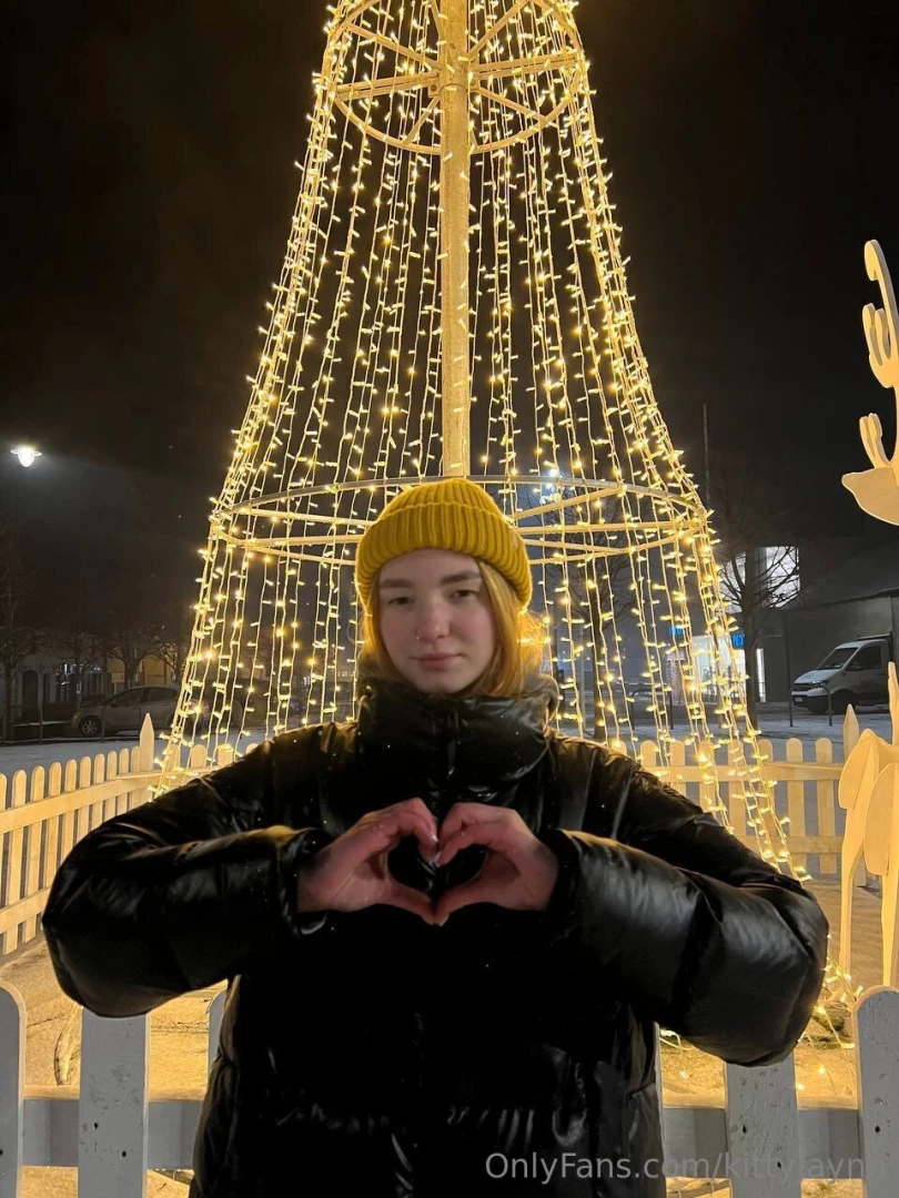 Sending you a little extra love today catch it while it s warm 