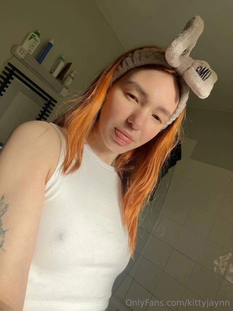 Morning routines just hit different when you do them my way 