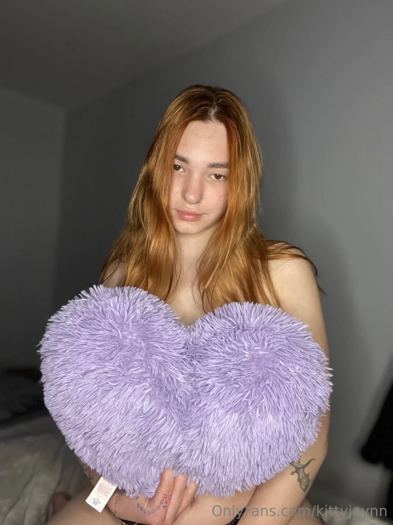 You want another fun fact about me i love sleeping with lots of 