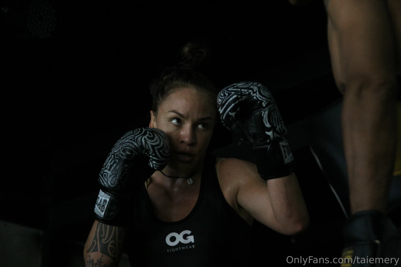 Silk muay thai thailand pierre lesne pew pew times part 1 