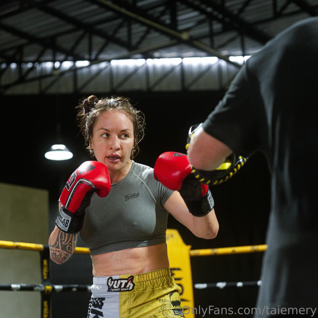 Werk werk werk apollo_camp_thailand onlydavies _jamespower 