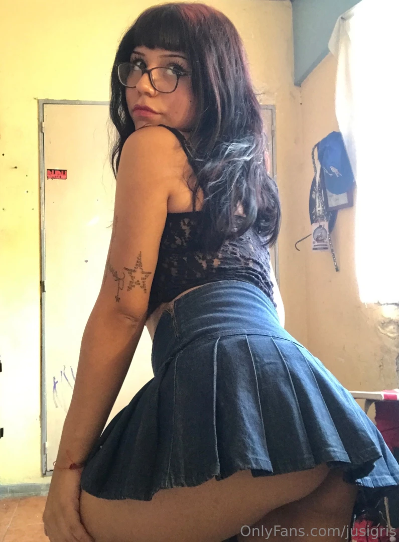 Who s hotter me or your ex 