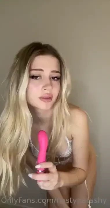 I can do this to your cock and make you cum in mins 