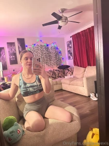 Fresh out the shower one of my puter monitors stopped working part 1