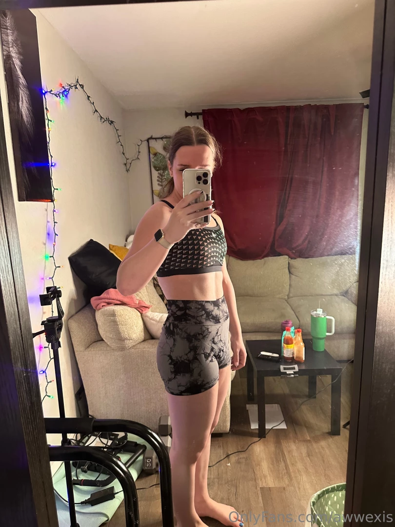 Dump lol i lost a lot of weight and look way different lolz i went part 3 