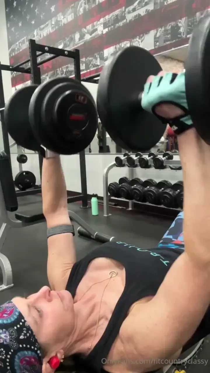 Way too cold in my neck of the woods i went for comfort and warmth 