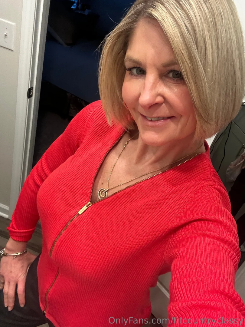 Mmmmm i just want you to cuddle with me 