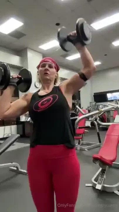 Ended up working this weekend finished some chores and the armoire part 5 