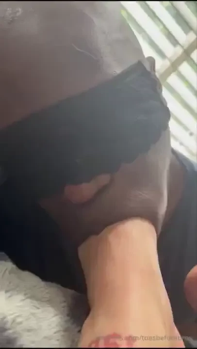 Nice little throwback clip with the salty feet queen goddess leyla part 2 