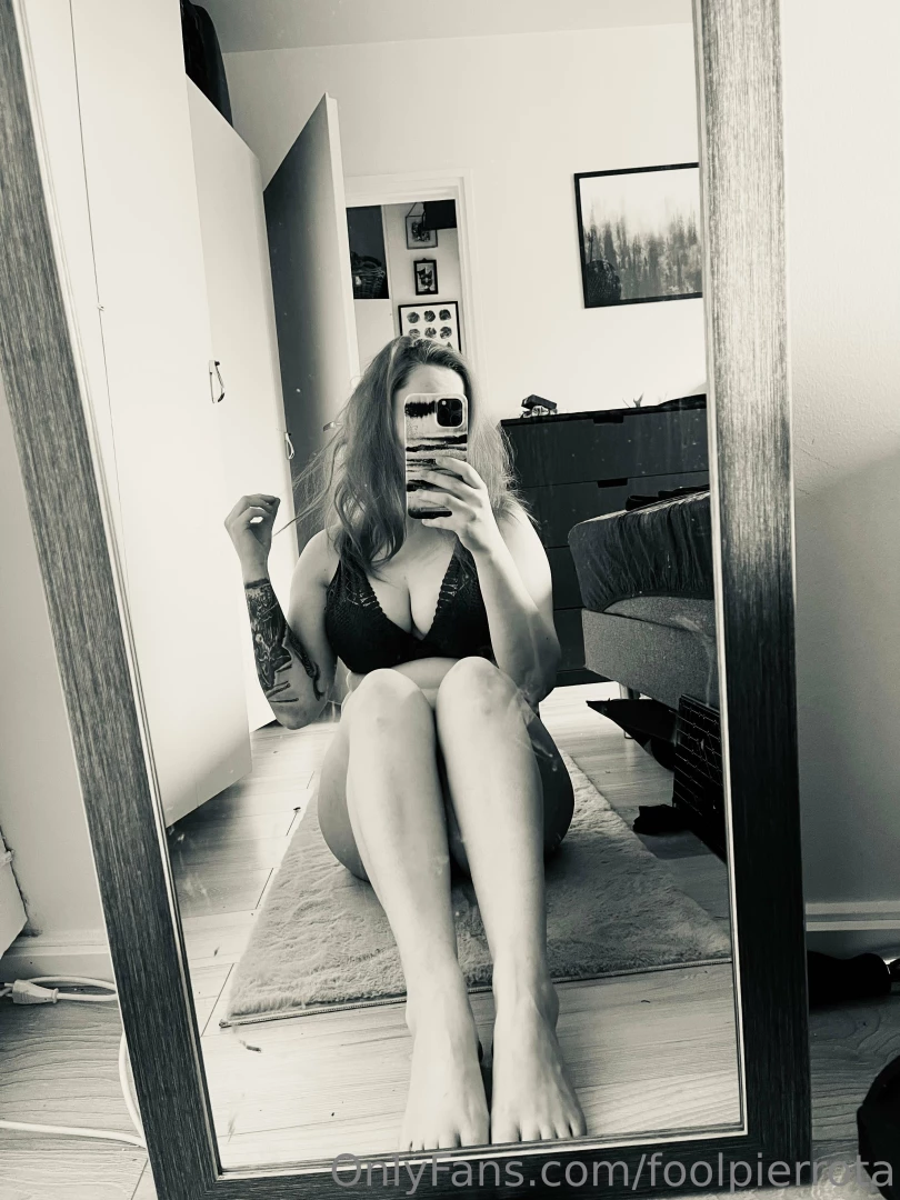 Nothing like some morning lingerie pics to make your wednesday better part 4 