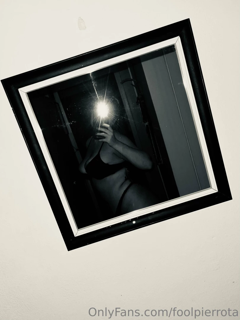 Feeling artsy and extra hot with this bra string set i got 