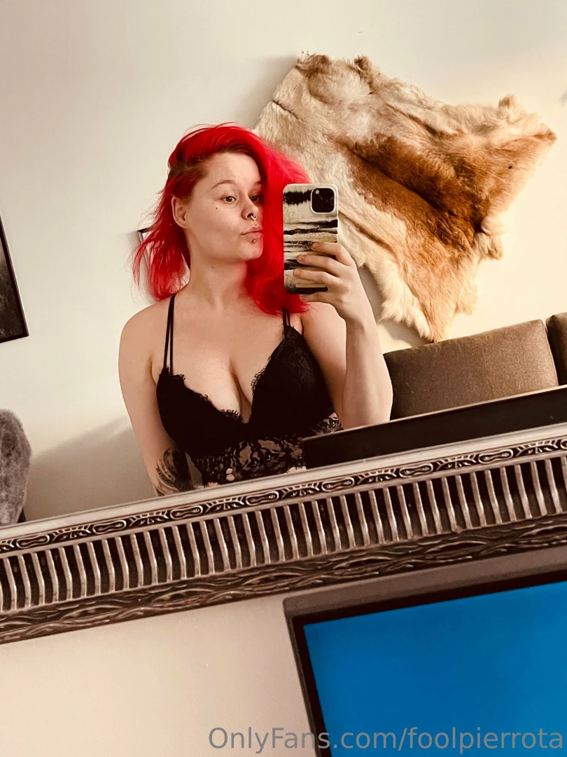 Hope you have a lovely morning feeling extra cute with fluffy hair 