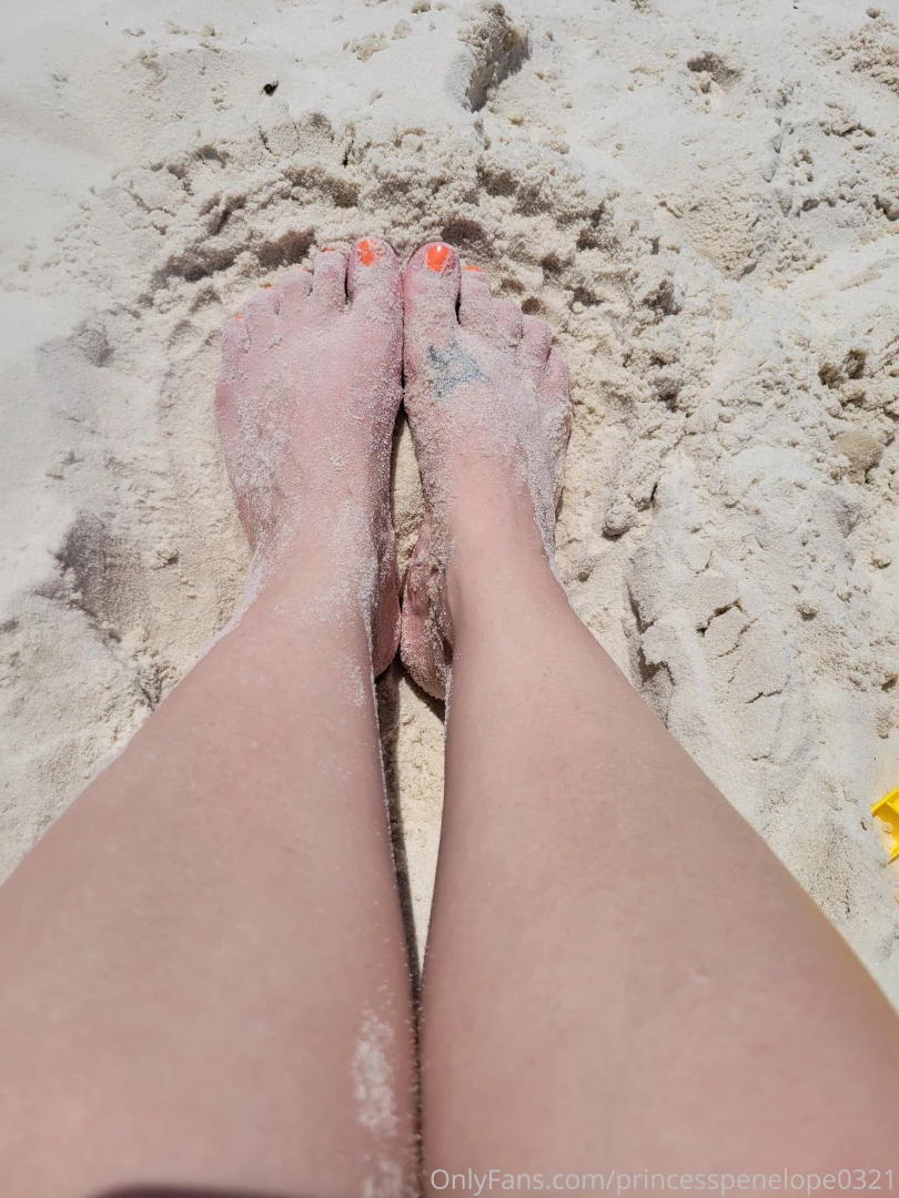 Where are my feet fellas at tip for a video of my feet getting all hot 