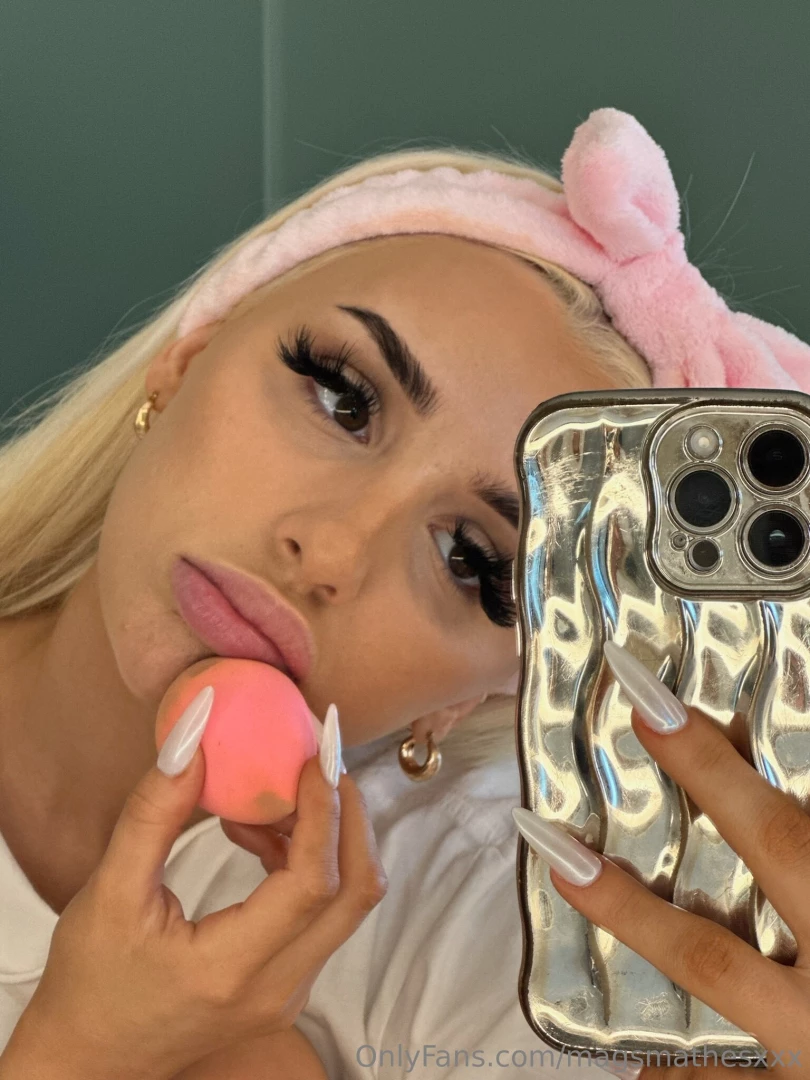 Happy monday part 1425 