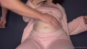 Fed by my boyfriend after all day stuffing on this day i was so hungry