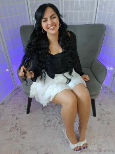 White heels amp blue toes pt 2 swipe to undress me part 3