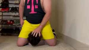 Master drew finally lets me get a whiff of his crotch and proceeds to