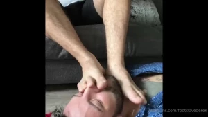 Master drew beat me in pool and we had a bet loser smells winner s