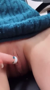 lilrosiedoll - Happy applying holiday chapstick to my clit tuesday i won t be on cb part 1 