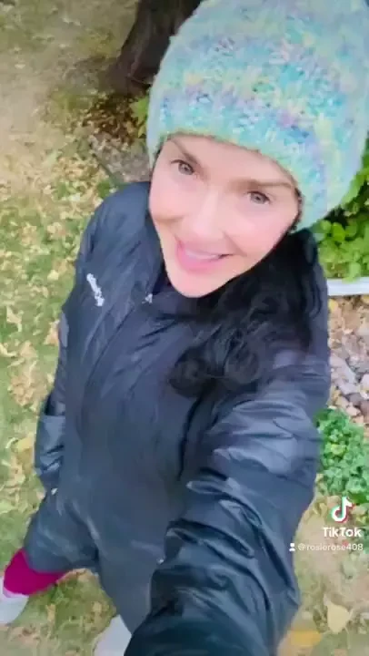 Happy ding your dong thursday i ll be on cb for my lunch break at 11 part 4 