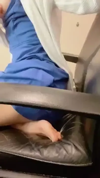 Happy monday i m going on cb for my work lunch break at 11 15 i hope part 2 