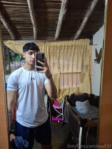 Do you like to see me in a shirt or without a shirt