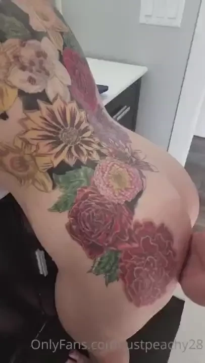 You re going to want to turn your sound up for this one smack my ass 