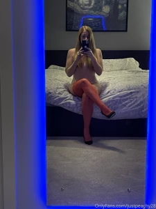 Something to make your monday better part 1