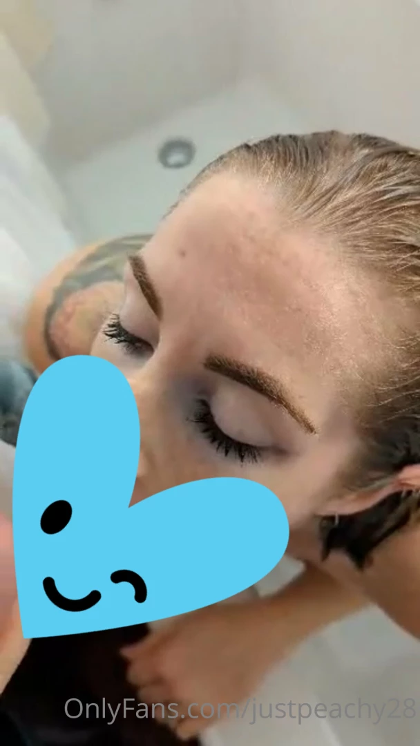 Dm for the uncensored picture or video 