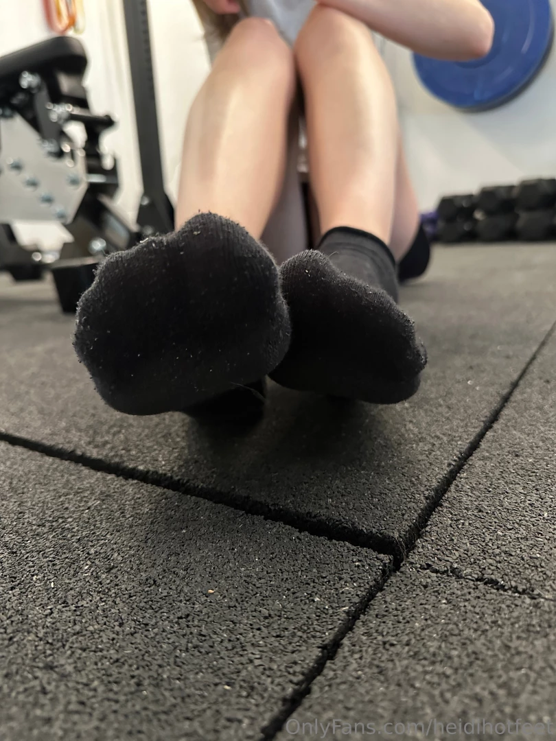 Do you like smelling socks 