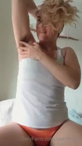 Ok workout is done i may need to touch myself now whew