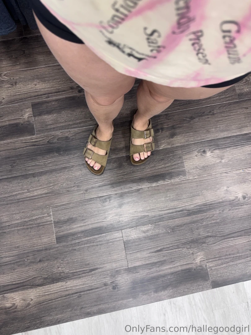 Cute feet in some birkenstocks part 2 