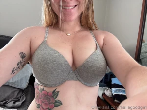 Tight vs bra will you help me out of this thing