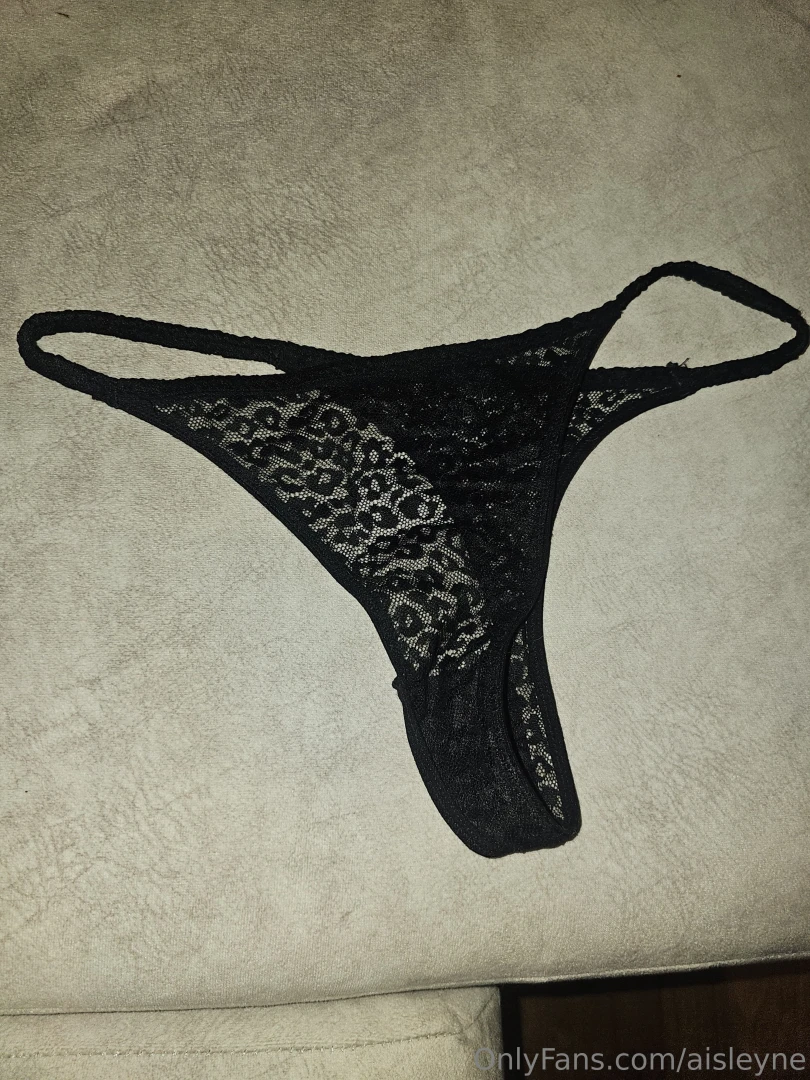 Come see me bare and get more turned on hun i m here 