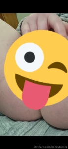 Fingering my really juicy smooth pussy rubbing my clit and opening up