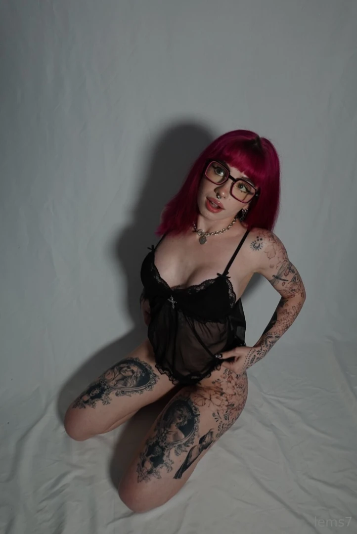 Unlock my bad girl side you know you want to lems7 